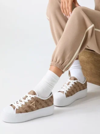 Baskets avec logo Joezi