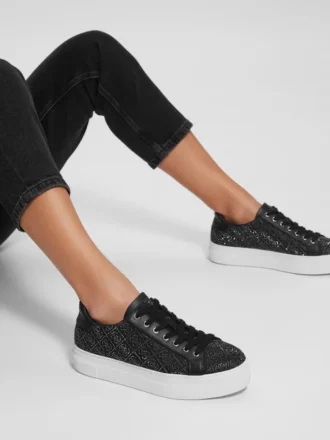 Baskets basses Gelsen avec logo en strass