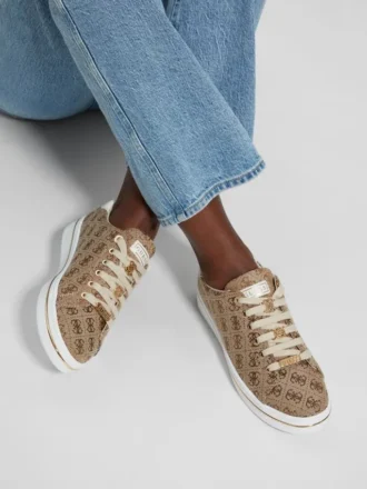 Baskets basses Stasey Quattro G