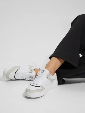 Baskets basses Triangle