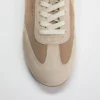 Baskets en simili cuir