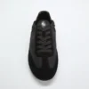 Baskets en simili cuir