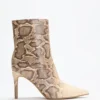 Bottines en simili cuir riche