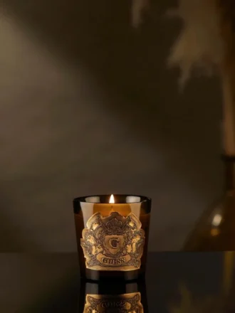 Bougie de luxe avec blason