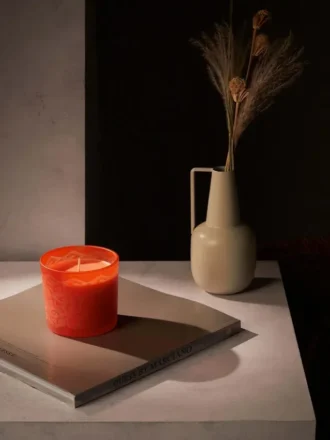 Bougie G-Cube découpée au laser