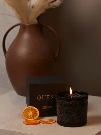 Bougie G-Cube découpée au laser