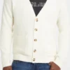 Cardigan en bouclé à col en V Cardigan en bouclé à col en V