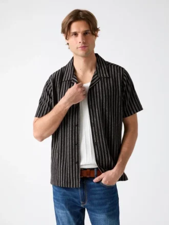 Chemise en maille rayée