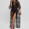 Kimono en dentelle semi-transparente Kimono en dentelle semi-transparente
