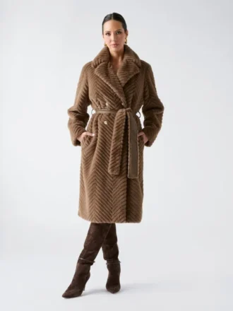 Manteau en fausse fourrure Claire