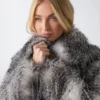Manteau en fausse fourrure Jeannette Manteau en fausse fourrure Jeannette