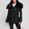 Manteau Lilia à col en fausse fourrure Manteau Lilia à col en fausse fourrure