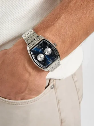 Montre multifonction argentée