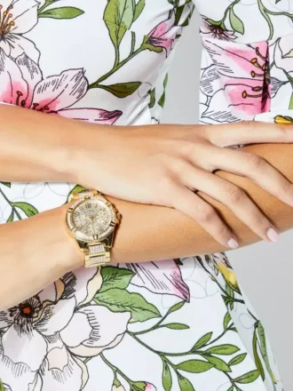 Montres multifonctionnelles dorées ornées de strass