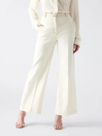 pantalon en denim jambes larges naomi 1 330x440 - Pantalon en denim &agrave; jambes larges Naomi