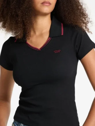 Polo slim à logo brodé