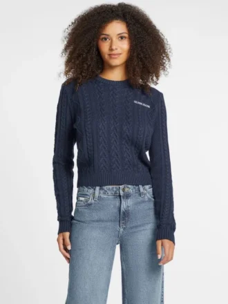 Pull en laine mélangée à mailles torsadées