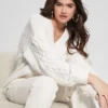Pull en maille torsadée Aki Chenille