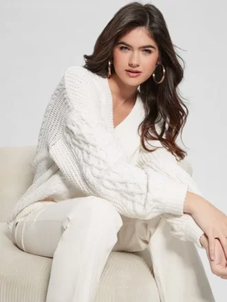 Pull en maille torsadée Aki Chenille Pull en maille torsadée Aki Chenille