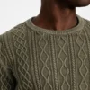 Pull lavé à mailles torsadées Herman