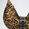 Sac à bandoulière Leopard Crescent Sac à bandoulière Leopard Crescent