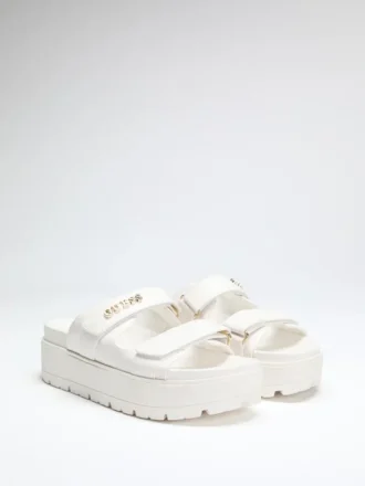 Sandales en cuir véritable à boucles