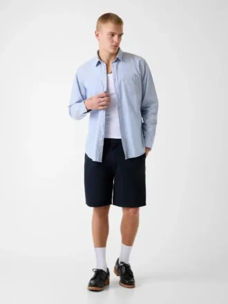 Short chino