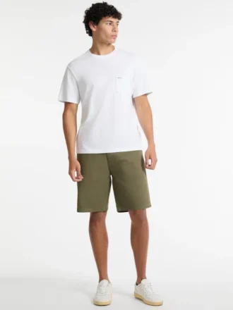 Short chino
