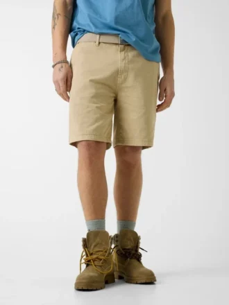 Short chino