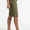Short chino