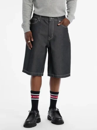 Short en jean baggy métallisé Guess Originals Short en jean baggy métallisé Guess Originals