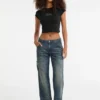T-shirt Guess Originals Eco à bords frangés et strass T-shirt Guess Originals Eco à bords frangés et strass