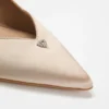 Talons en satin Yannick