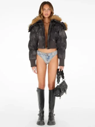 Veste à capuche en fausse fourrure