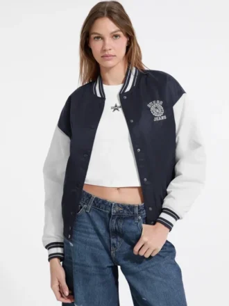 Veste universitaire brodée